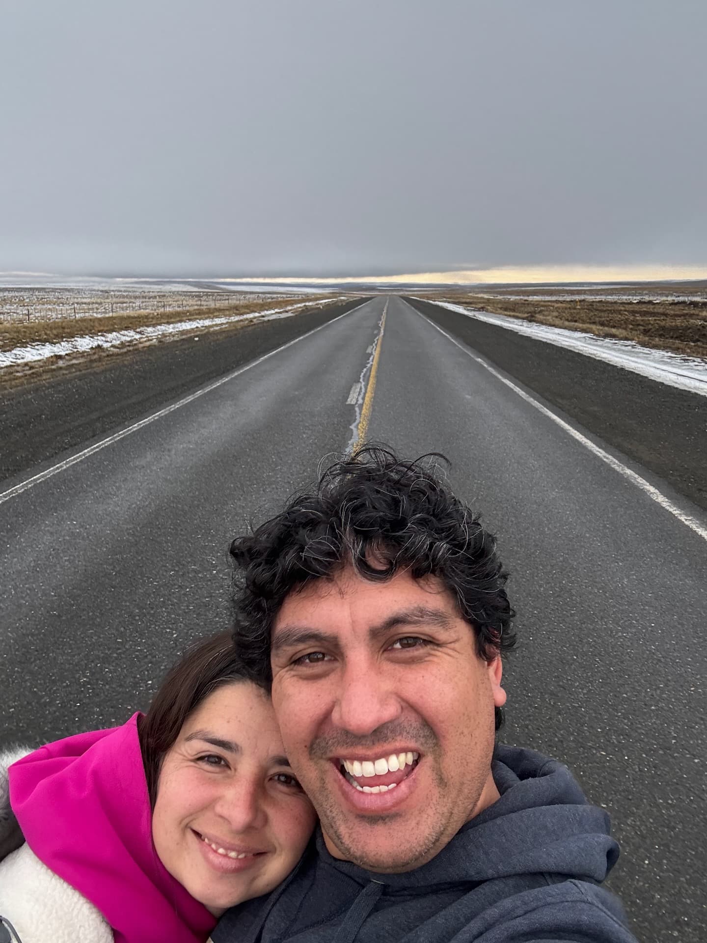 Elizabeth y Matías, fundadores de InvitaBonito